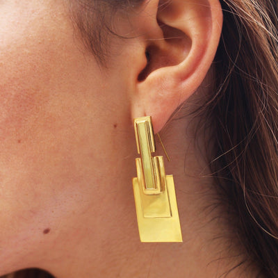 Formal Earrings Gold Pyramid - 54kibo