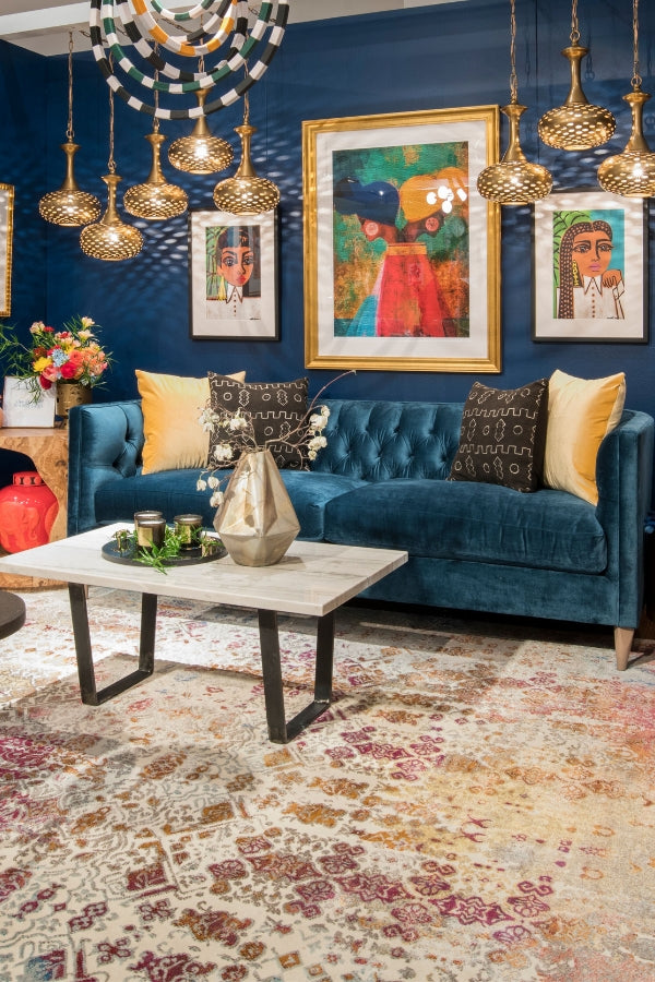 Modern Living Room Decor: Curating Chic, Inviting Spaces