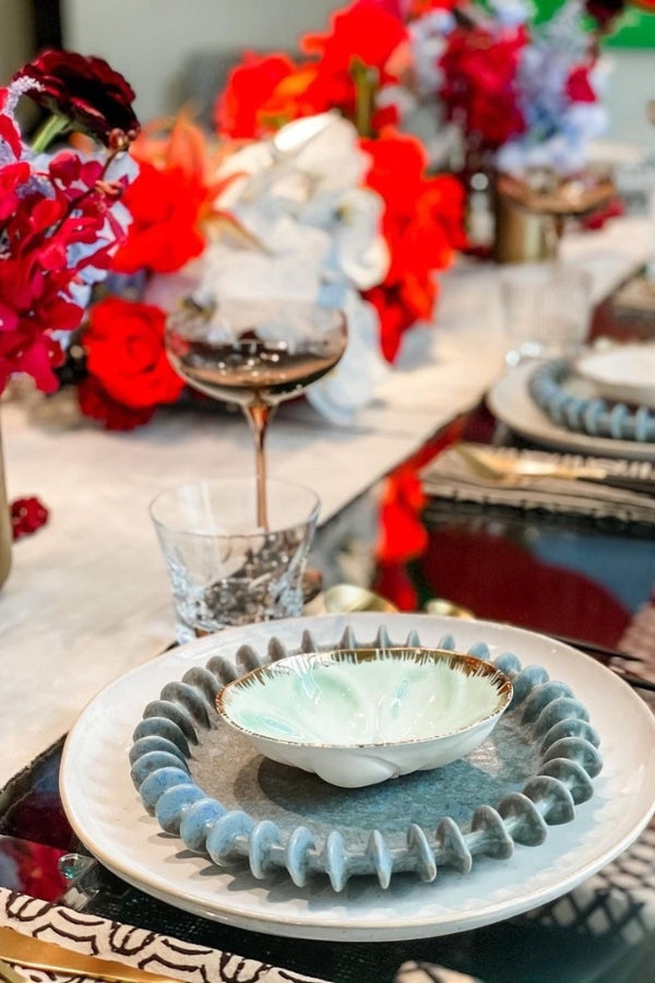 Table setting during the holidays using African dinnerware 
| Holiday Gift Sets