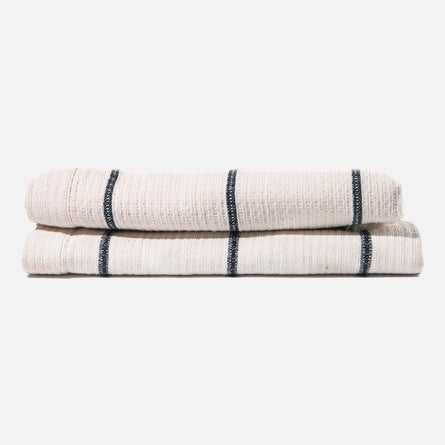 Addis Black White Bath Towels Set 2