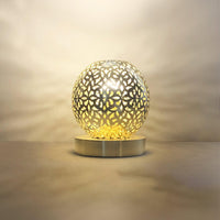 Riad Brass Metal Table Lamp - 54kibo